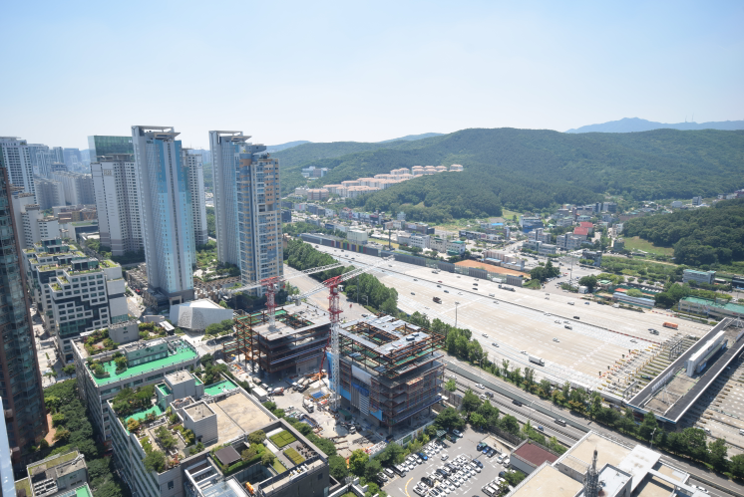 두산분당센터 토공사 및 부대토목공사